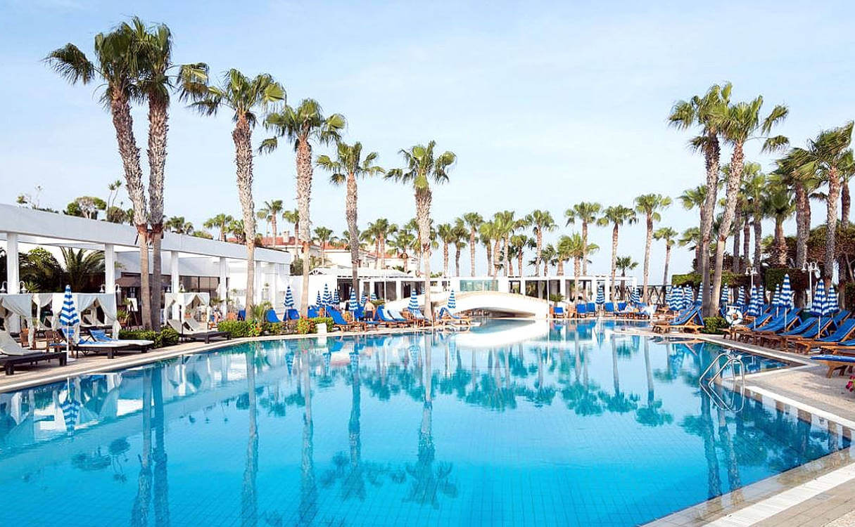Отель Grand Resort 5